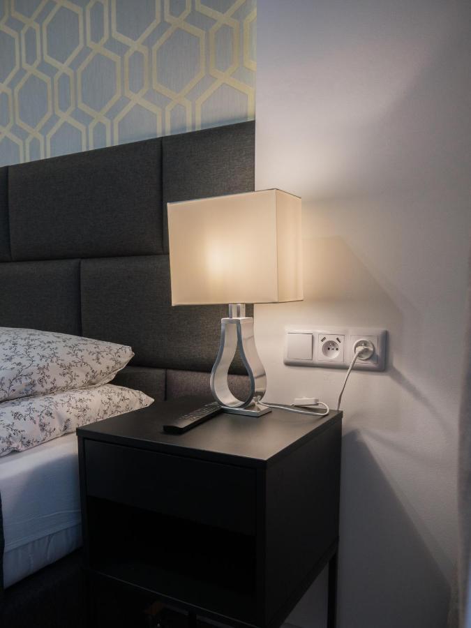 Plaza 41 Apartment